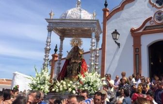 imagen: Romería de la Virgen de la Peña